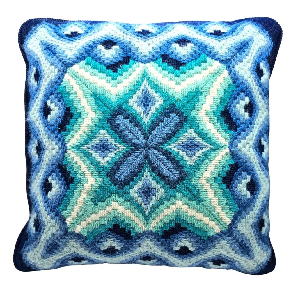 Bucilla Needlepoint Pillow Four Way Bargello Kaleidoscope 12" Square Completed